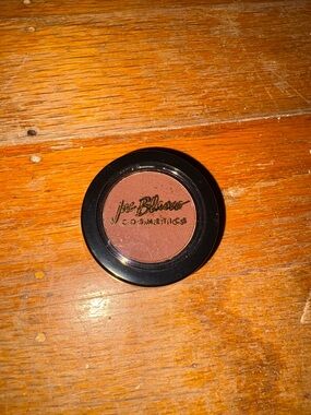 Jos Belouve Matte Single Eyeshadow — Rich Chestnut Brown